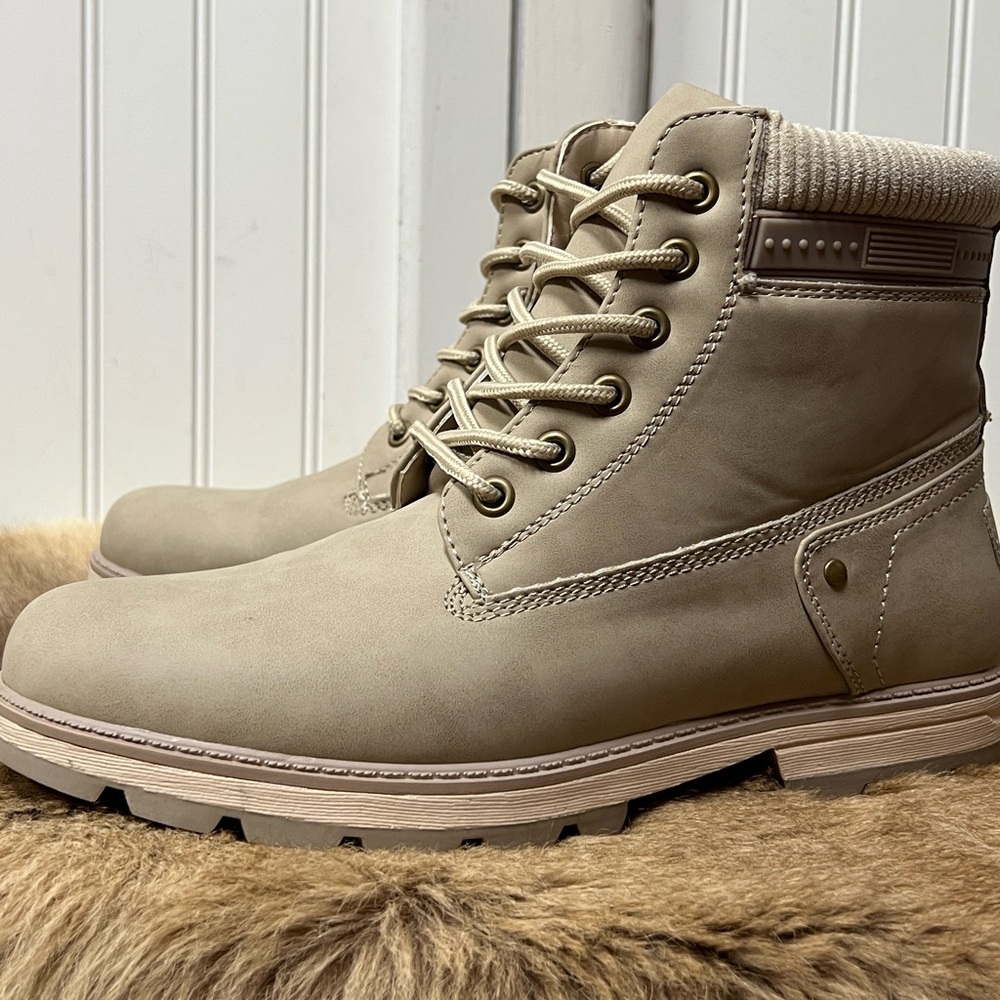 Jessica Cline Carson Boots 9.5 New